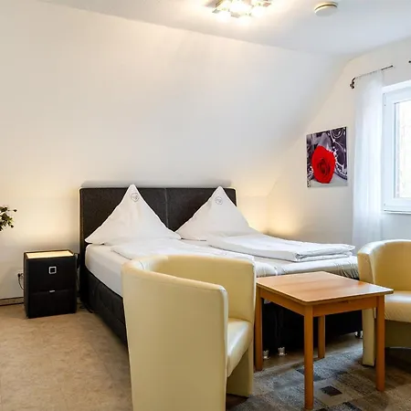 Christine, Obergeschoss Mit Balkon Und Weitsicht * غريتسيل