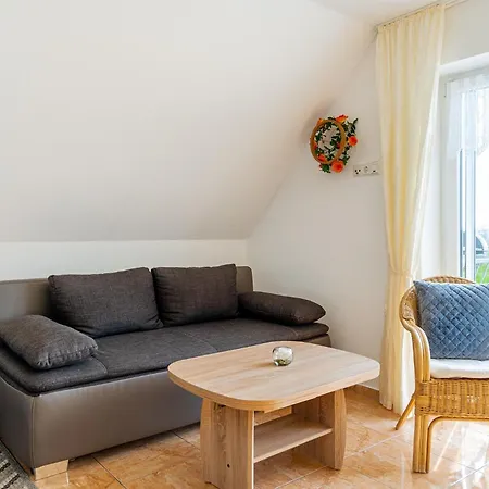 Christine, Obergeschoss Mit Balkon Und Weitsicht شقة